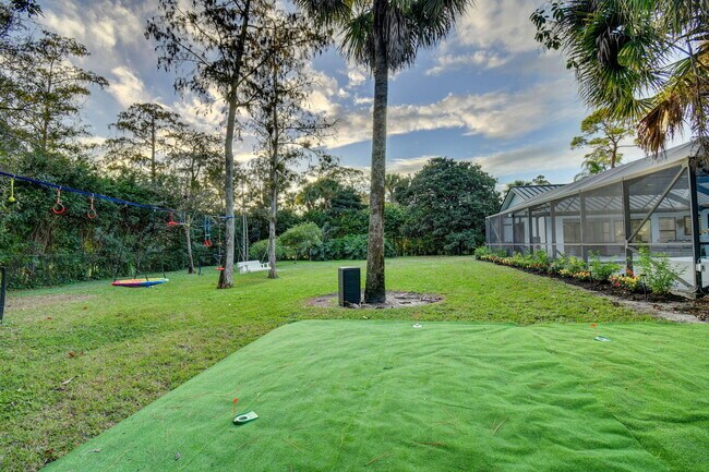 Building Photo - 13302 Doubletree Cir