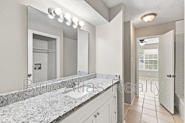 Building Photo - 1722 Fitzgerald Ct