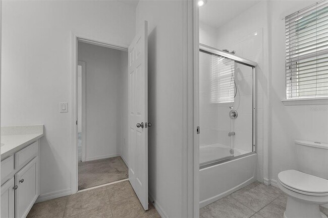 Building Photo - 12676 Salomon Cove Dr