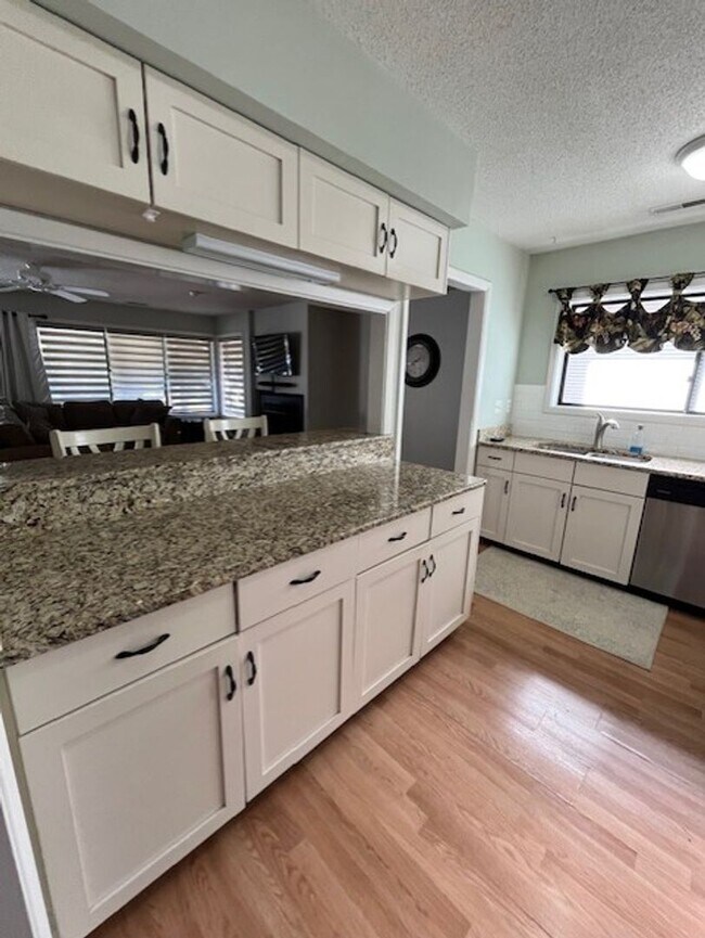 Building Photo - 1200 St Joseph St