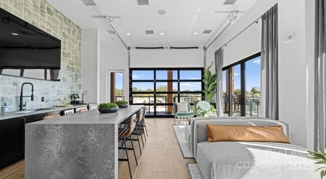 Building Photo - 4312 Yancey Rd