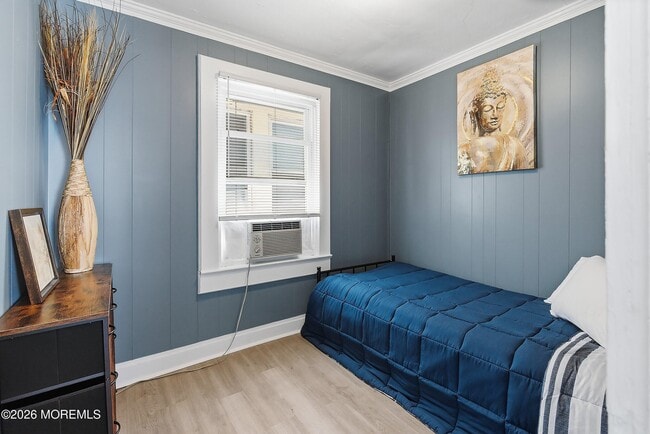 Building Photo - 206 16th Ave