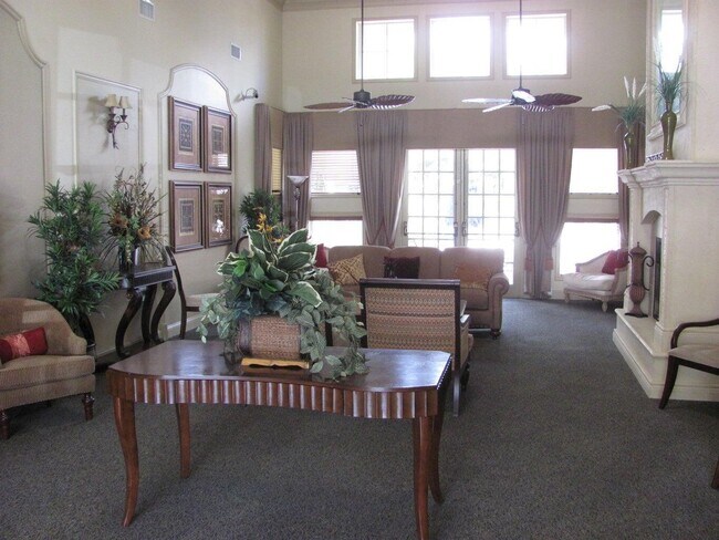 Building Photo - 815 Boynton Beach Blvd