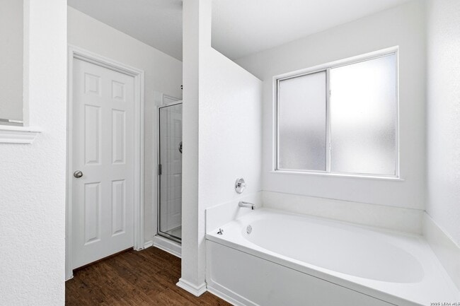 Building Photo - 206 Prato Brezza