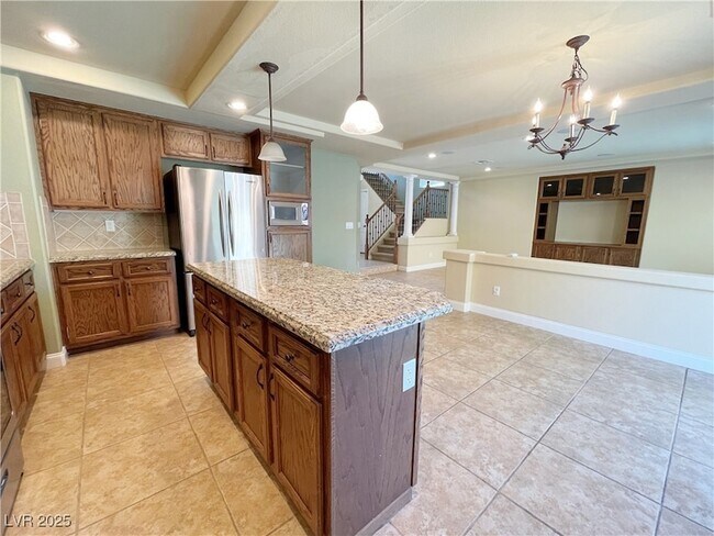 Building Photo - 9873 Belle Marie Ct