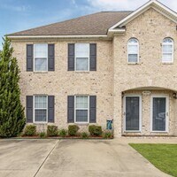 Building Photo - 1925 Cambria Dr