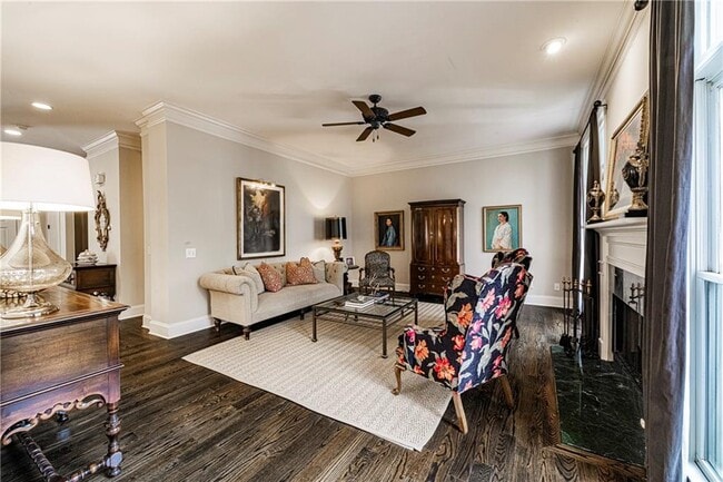 Building Photo - 1122 Ashton Bluff Dr NE