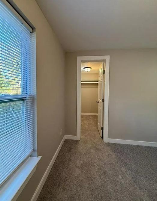 Building Photo - 221 Sheppard Pl