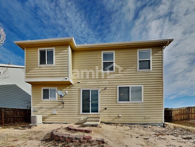 Building Photo - 2002 Springside Dr