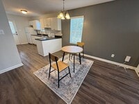 Building Photo - Move In Now & Save – Limited Availability at $1,399! Collegeview Apartments! Updated 2 Bed 2 Bath...