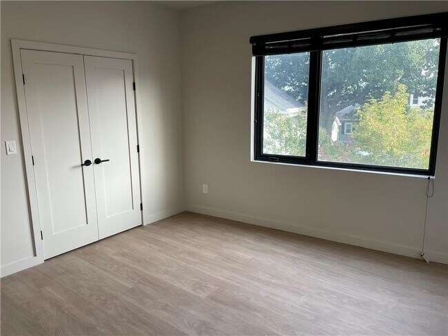 Building Photo - 47 Matilda St