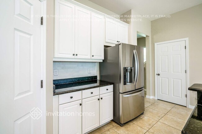 Building Photo - 11118 Great Neck Rd