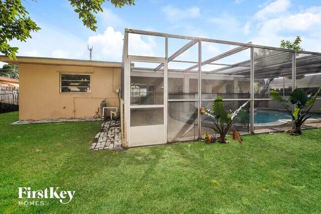 Building Photo - 3721 NW 11th St