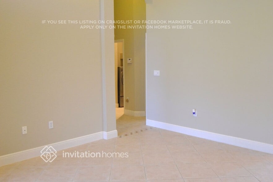 Building Photo - 2345 SW 131st Ave