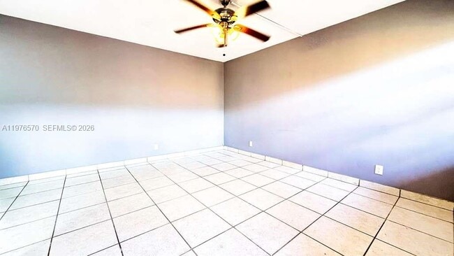 Building Photo - 1702 McKinley St