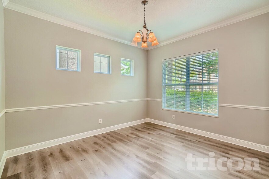 Building Photo - 7982 Camden Woods Dr