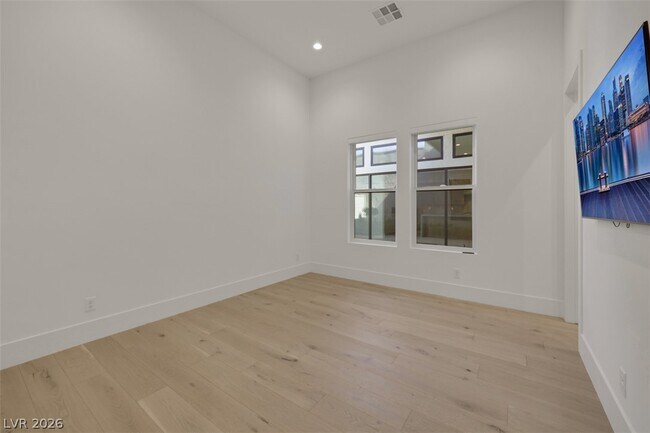 Building Photo - 4803 Verde Bloom St