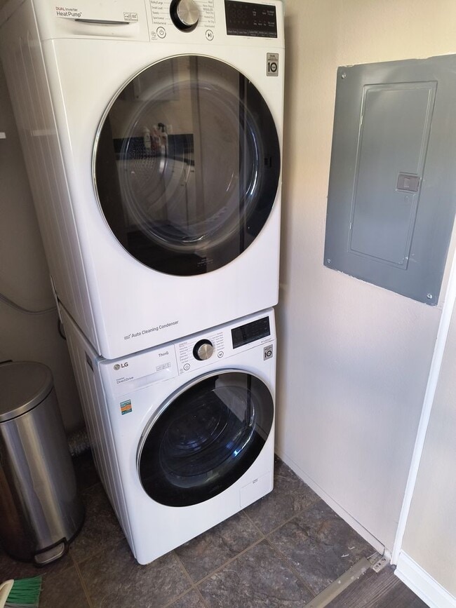 Building Photo - MOVE IN SPECIAL La Costa Casa Grande - Condo w/ Dual Master Bedrooms - Carlsbad