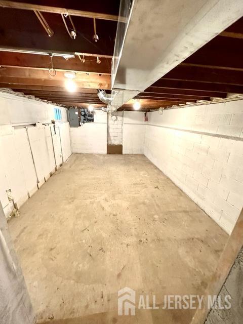 Building Photo - 26 Garibaldi St