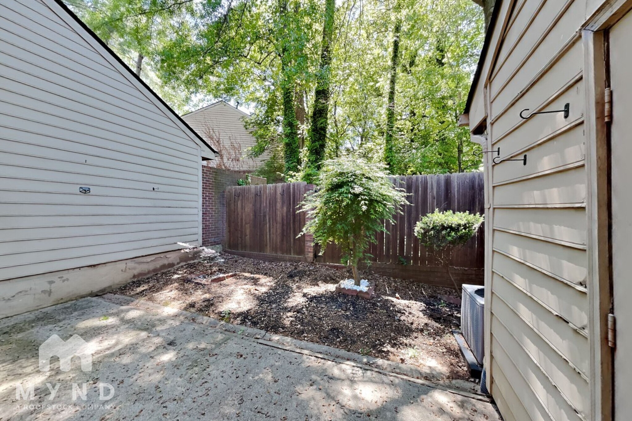 Building Photo - 1282 Whitlock Ridge Dr