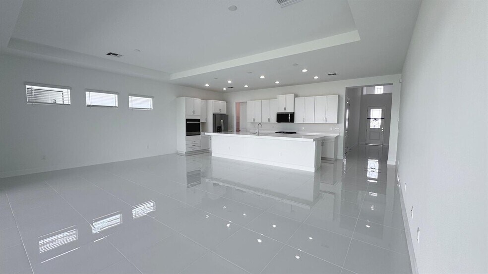 Building Photo - 5722 Aleppo Pine Pl