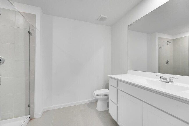 Building Photo - 662 Carlyle Wy