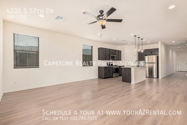 Building Photo - 4235 S 57th Dr