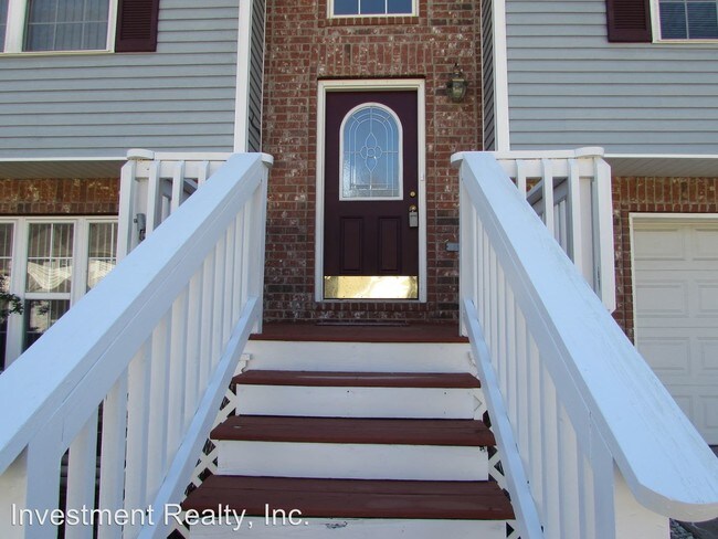 Building Photo - 3 br, 2 bath House - 101 Valley Way Dr.