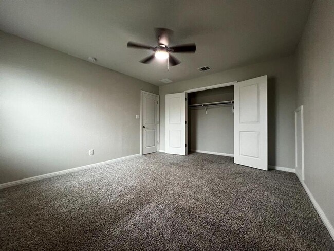 Building Photo - 1509 Deering Run
