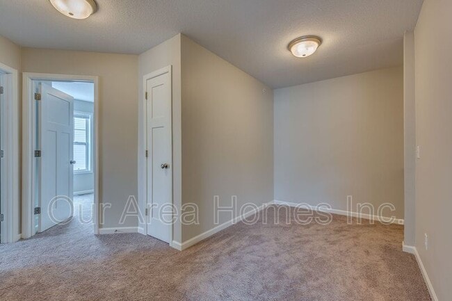 Building Photo - 12626 Pond View Rd