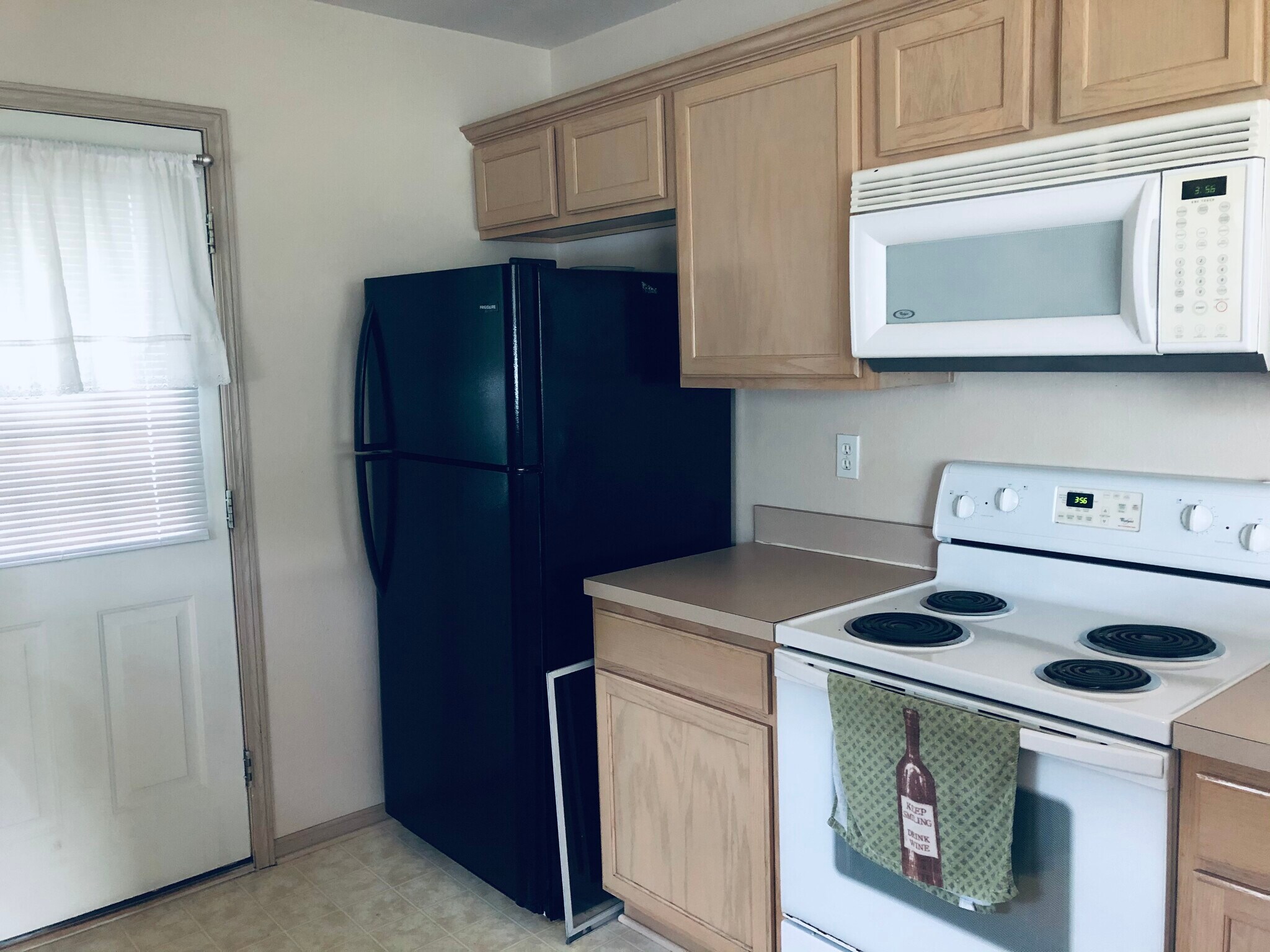 Kitchen 2 - 1416 SE Henley Ct