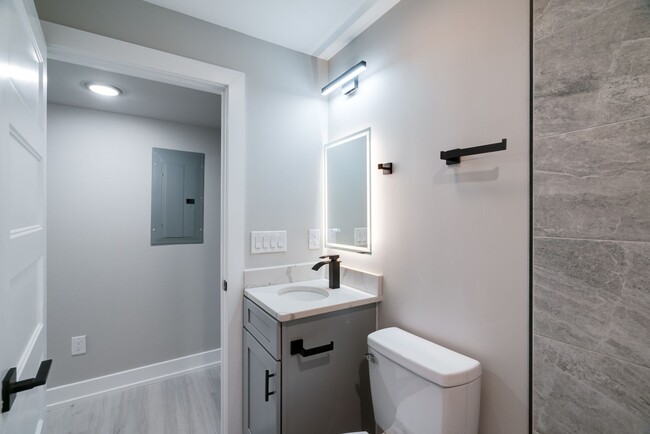 Building Photo - Stylish New Construction Near Fishtown