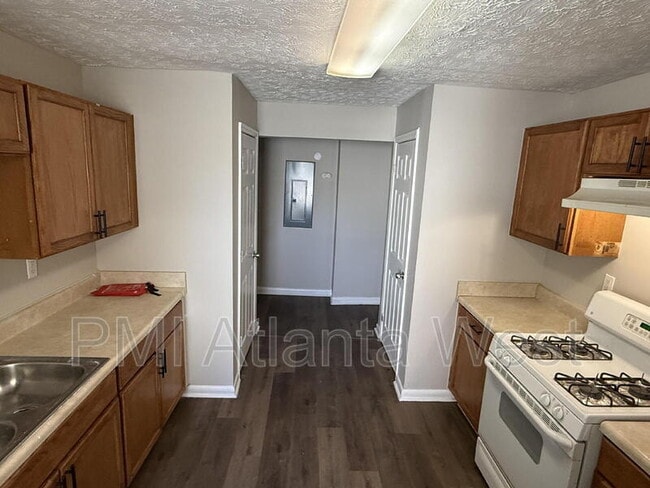 Building Photo - 1462 Saint Michael Ave