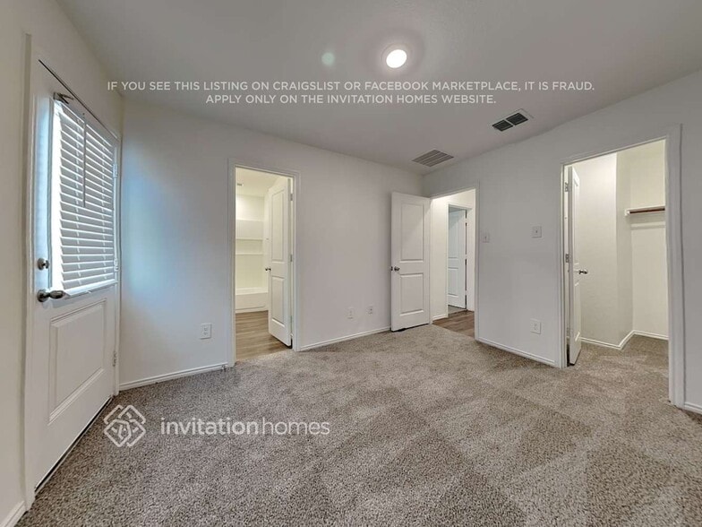 Building Photo - 3052 Wallace Wls Ct