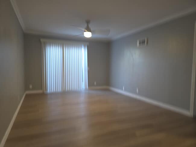Building Photo - 4225 Florida St