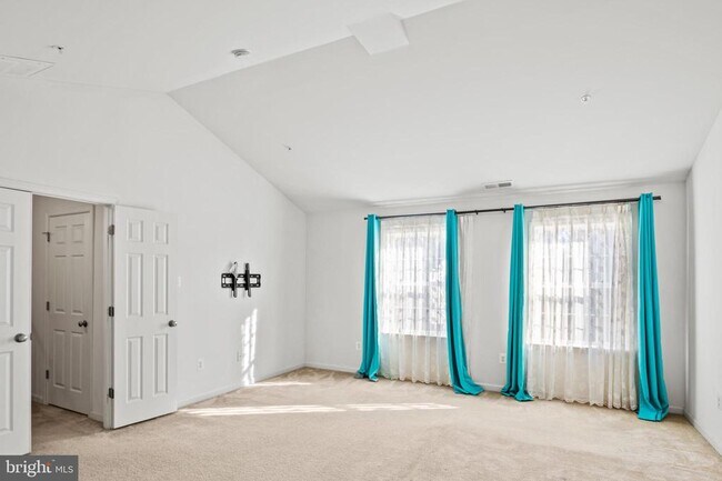Building Photo - 5979 Cypress Springs Rd