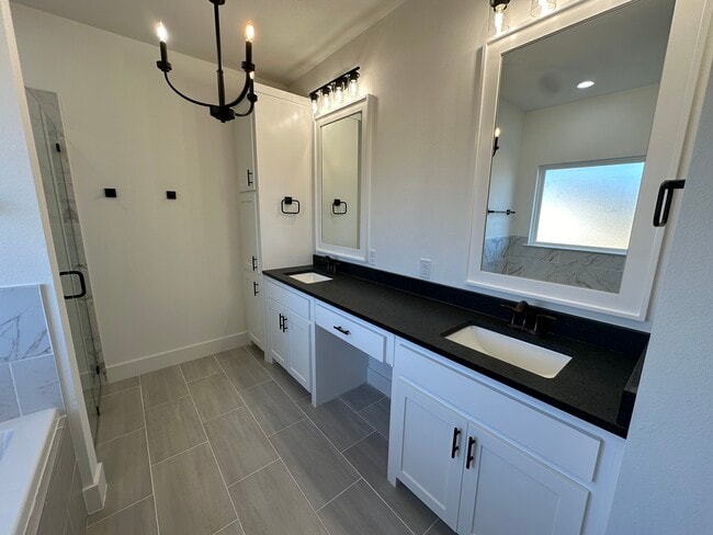 Building Photo - 116 McBryde Ln