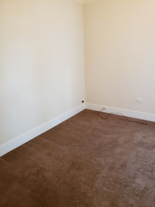 Building Photo - STATUS: -AVAILABLE-  | R93H | $1695