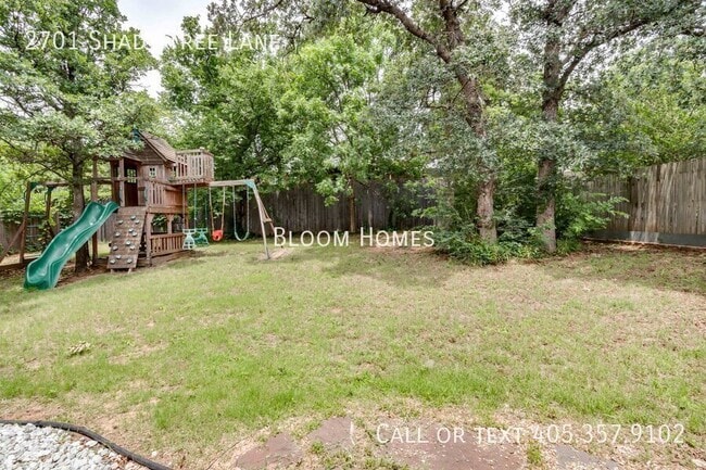 Building Photo - 2701 Shady Tree Ln