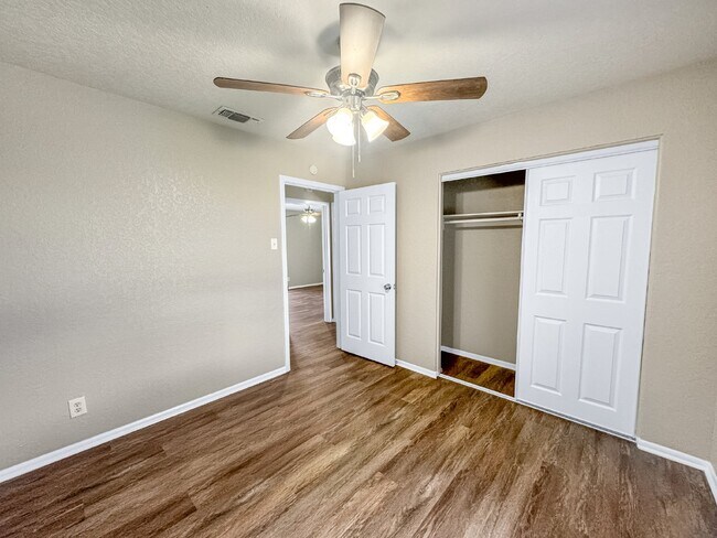 Building Photo - Welcome to Your New Rental in West San Antonio