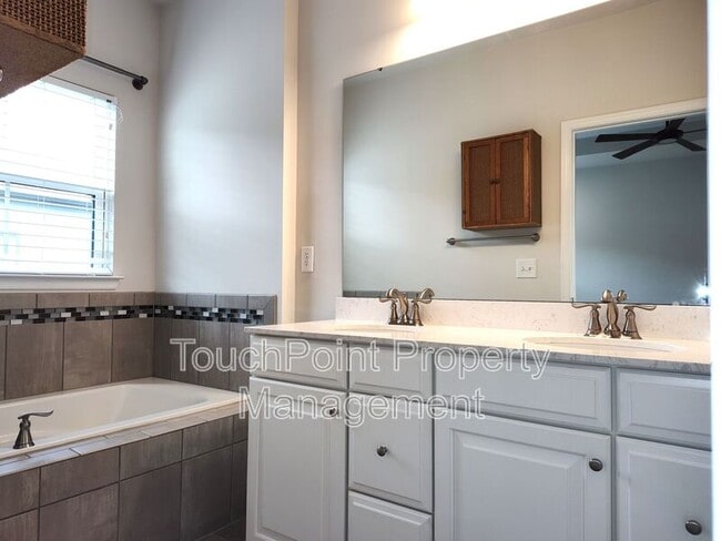 Building Photo - 1538 Kee Ct