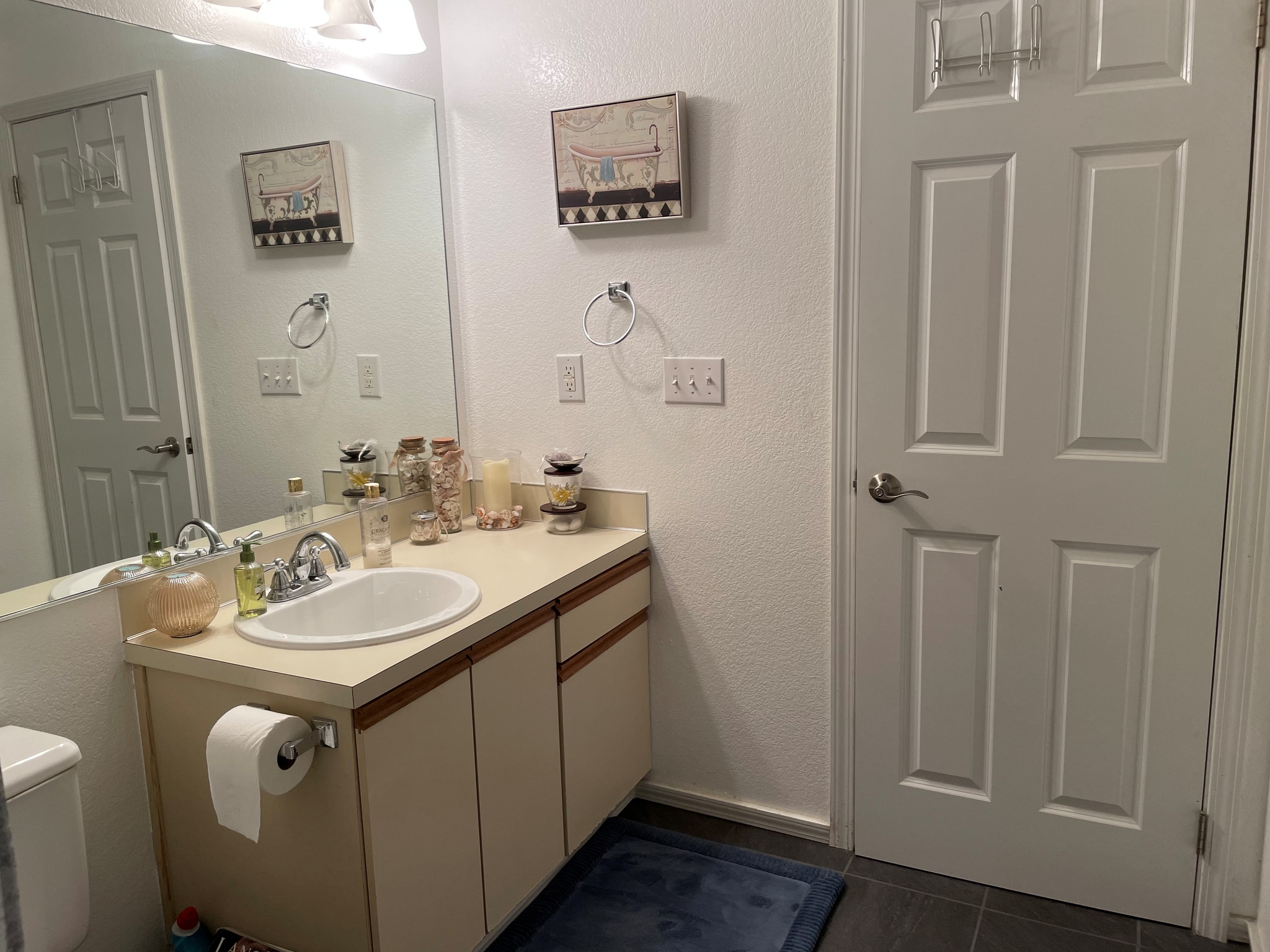 Bathroom - 16419 Spruce Way