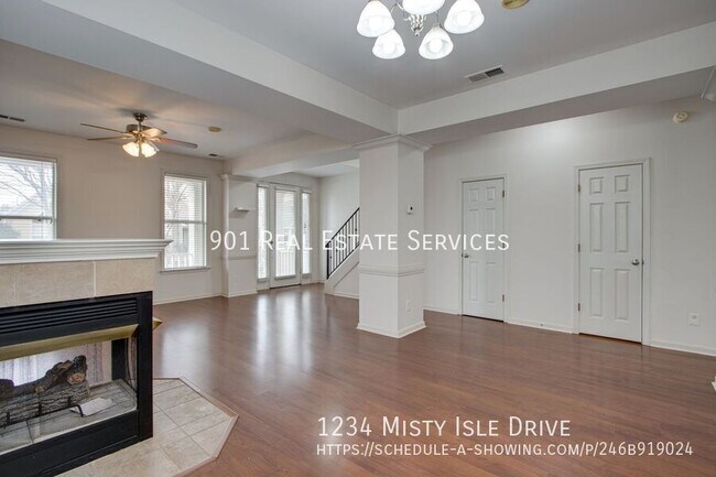 Building Photo - 1234 Misty Isle Dr