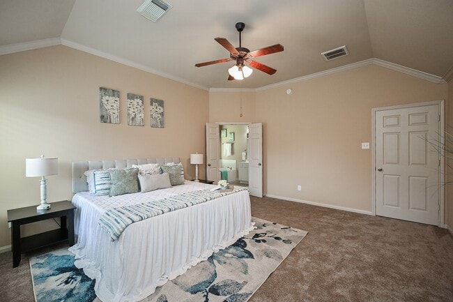 Building Photo - 8010 Durham Run Ln