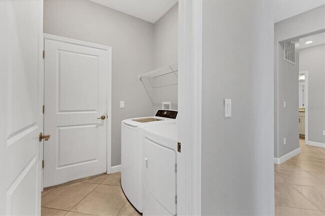 Building Photo - 5129 Marina Basin Ct