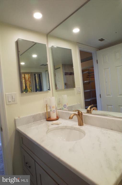 Building Photo - 1200 Braddock Pl