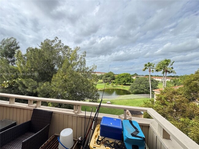 Building Photo - 17530 NW 68th Ave