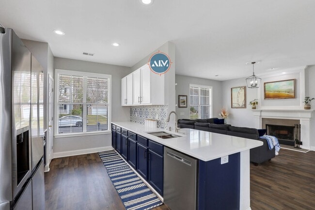 Building Photo - Stunning 3-Bedroom Home in University Park – Move-In Ready!