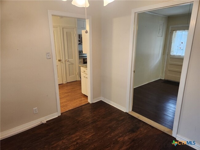 Building Photo - 2312 N 13th St