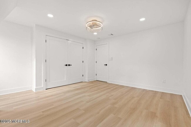 Building Photo - 1001 Norwood Ave